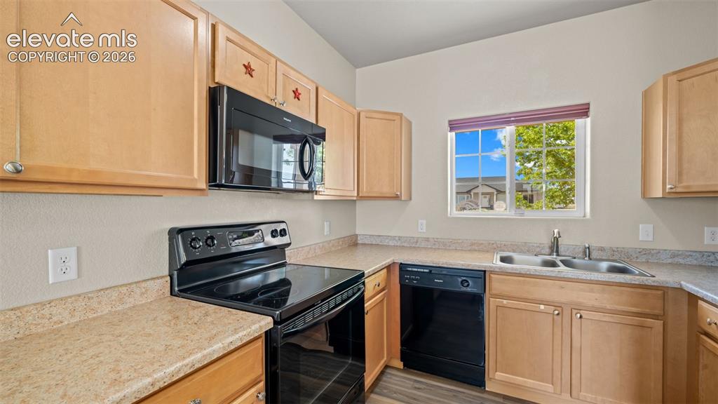 1133 E Ivanhoe Drive Pueblo CO 81007