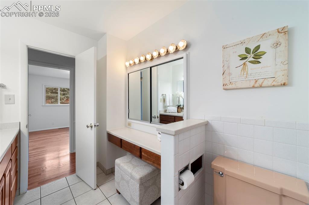 805 Crown Ridge Drive Colorado Springs CO 80904