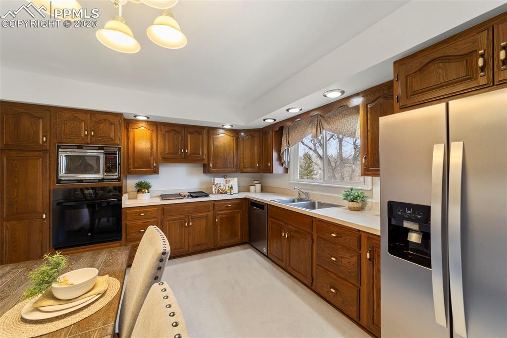 805 Crown Ridge Drive Colorado Springs CO 80904