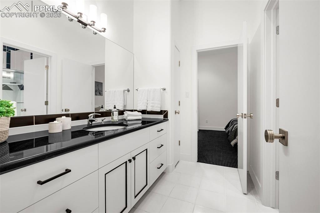 205 Cobblestone Way Monument CO 80132