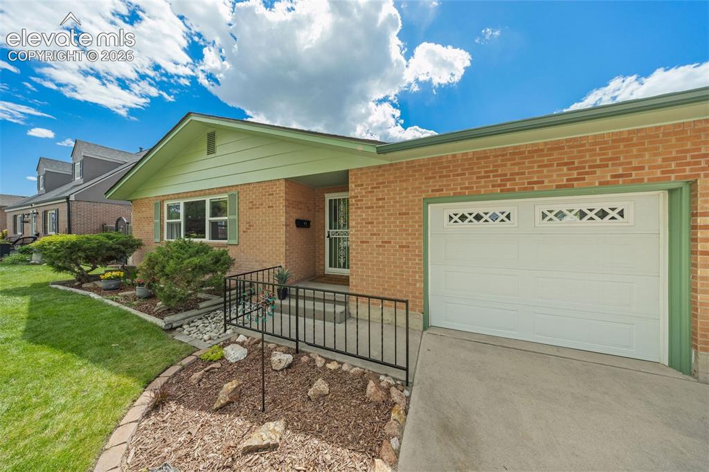 2623 Meade Circle Colorado Springs CO 80907
