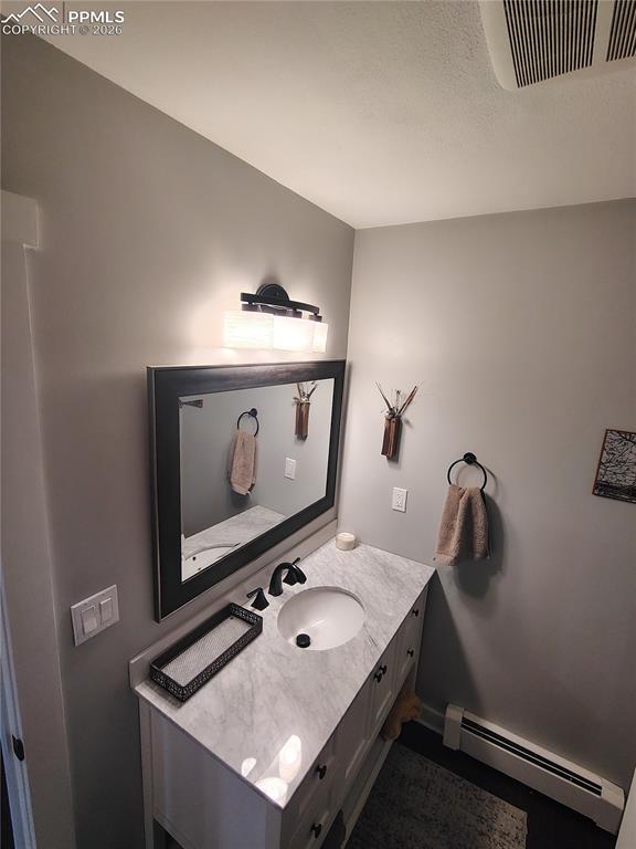 810 Broadview Place Colorado Springs CO 80904