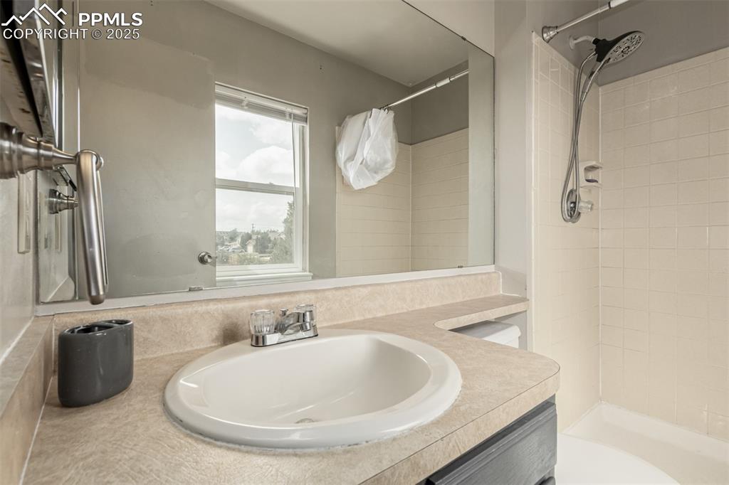 3310 Bridgewater Drive Colorado Springs CO 80916