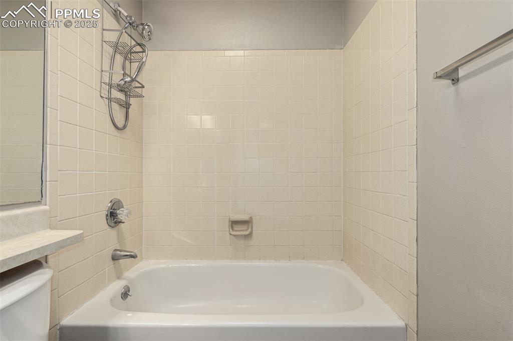 3310 Bridgewater Drive Colorado Springs CO 80916