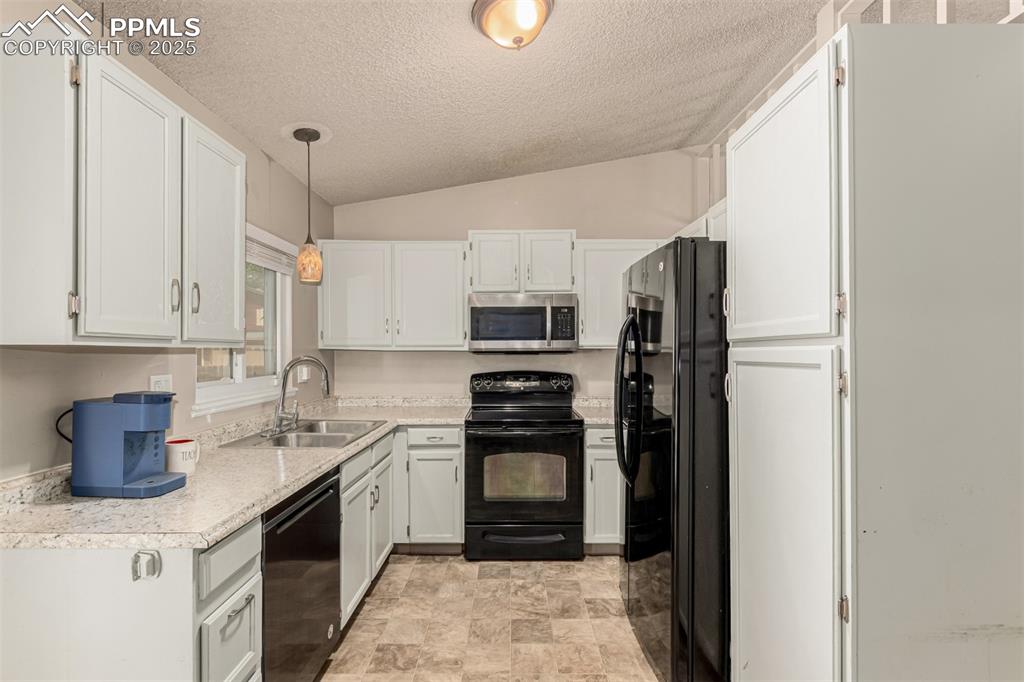 3310 Bridgewater Drive Colorado Springs CO 80916