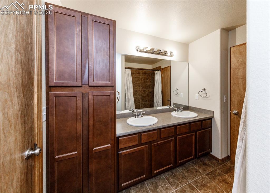 10916 Silver Mountain Point Colorado Springs CO 80908