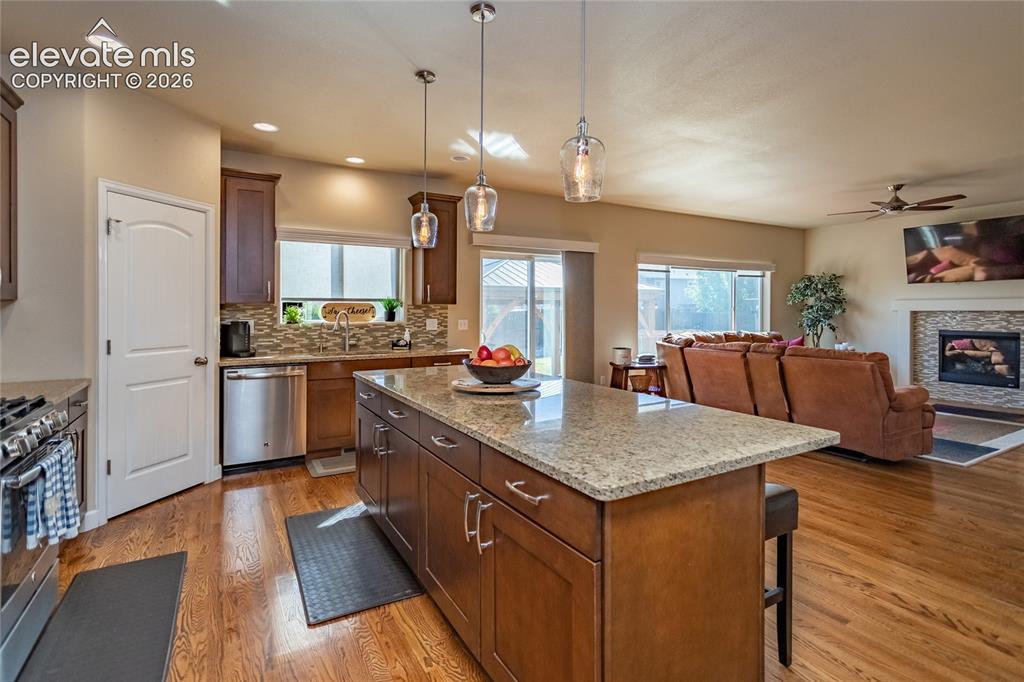 728 Seawell Drive Colorado Springs CO 80911