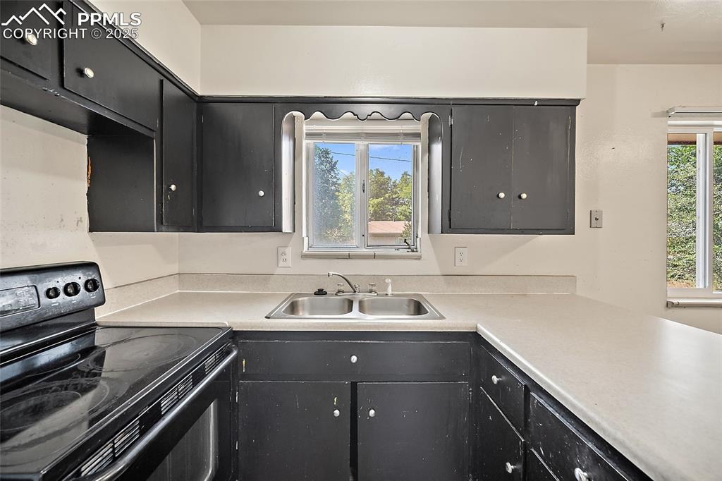 95 Landoe Lane Colorado Springs CO 80911