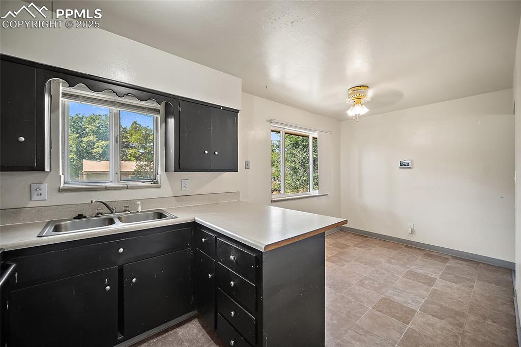 95 Landoe Lane Colorado Springs CO 80911