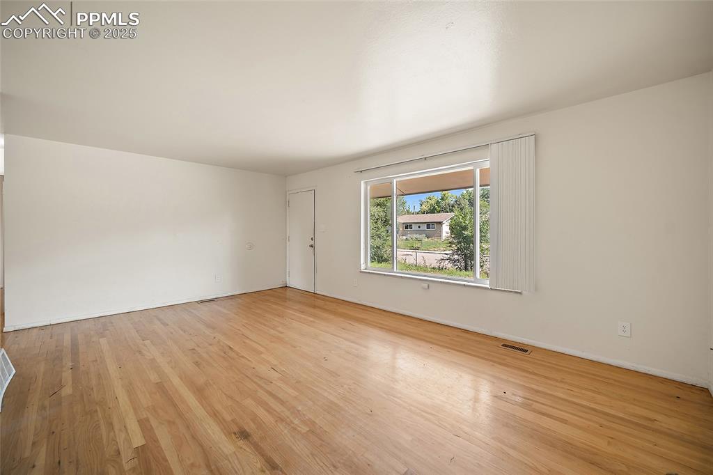 95 Landoe Lane Colorado Springs CO 80911