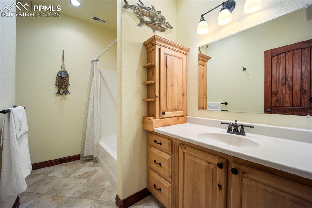 18525 Glenthorne Lane Monument CO 80132