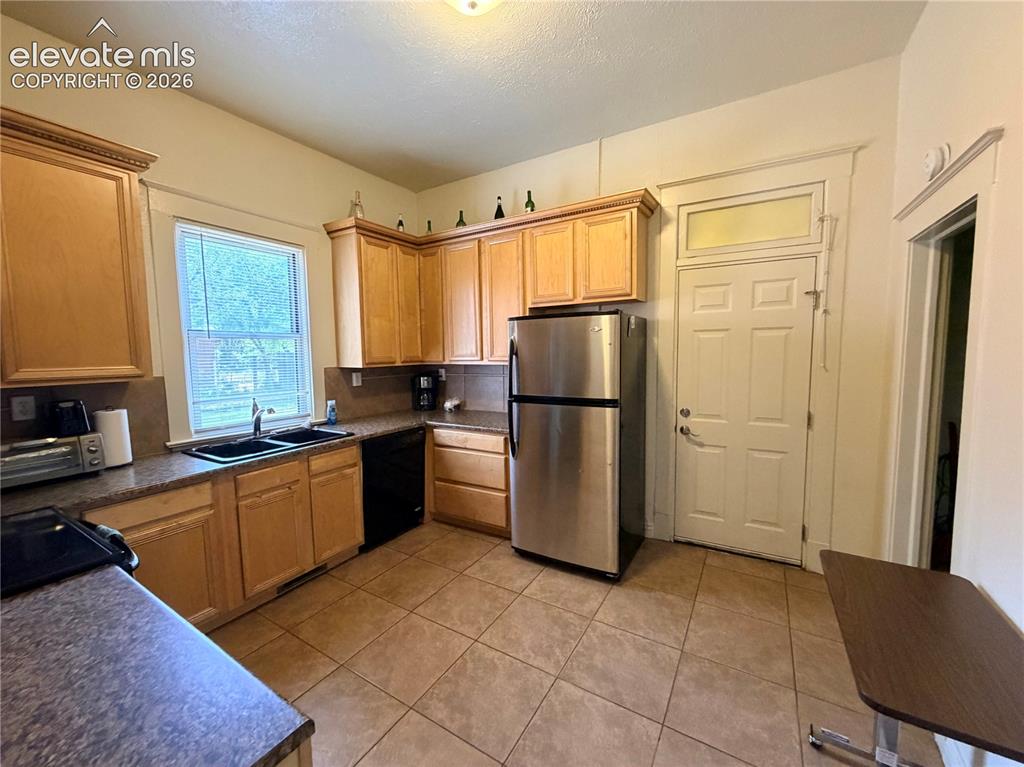 2025 N Greenwood Street Pueblo CO 81003