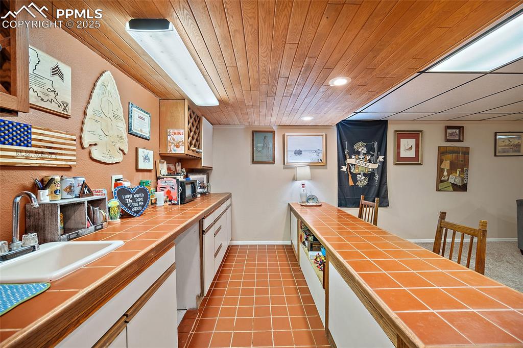 650 E Woodleaf Drive Pueblo CO 81007