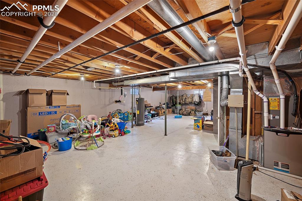 650 E Woodleaf Drive Pueblo CO 81007