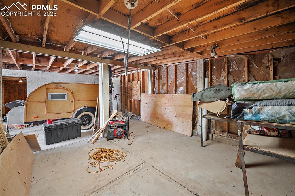 650 E Woodleaf Drive Pueblo CO 81007