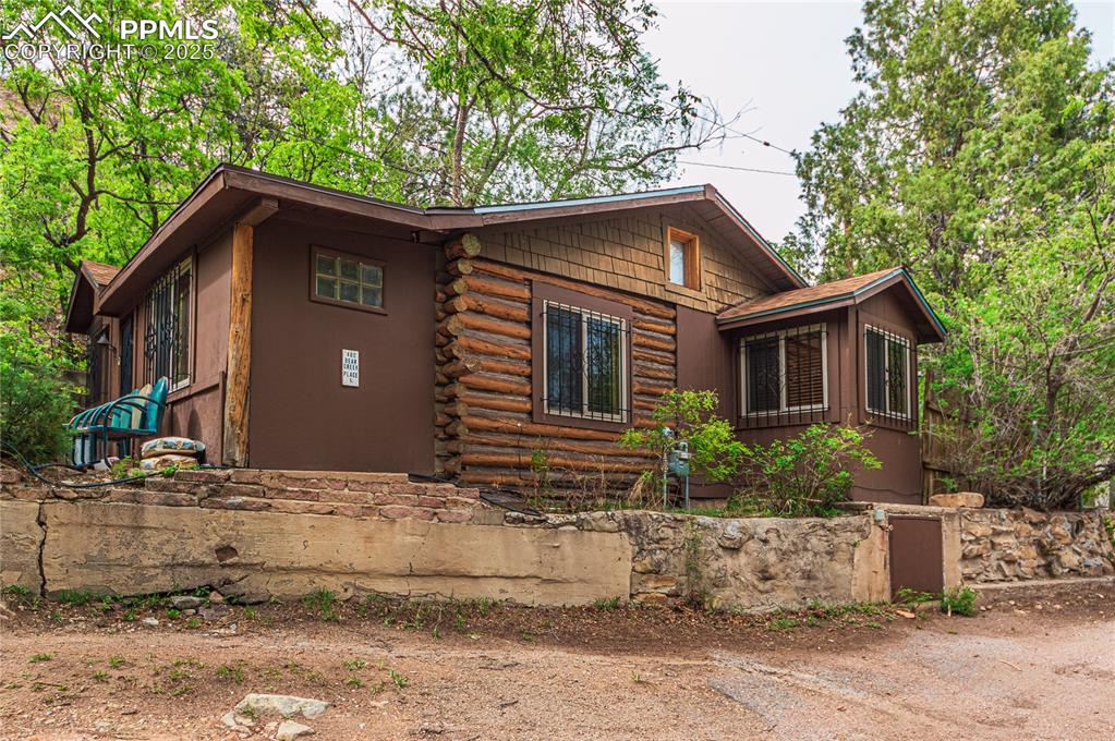 480 Bear Creek Place Colorado Springs CO 80906