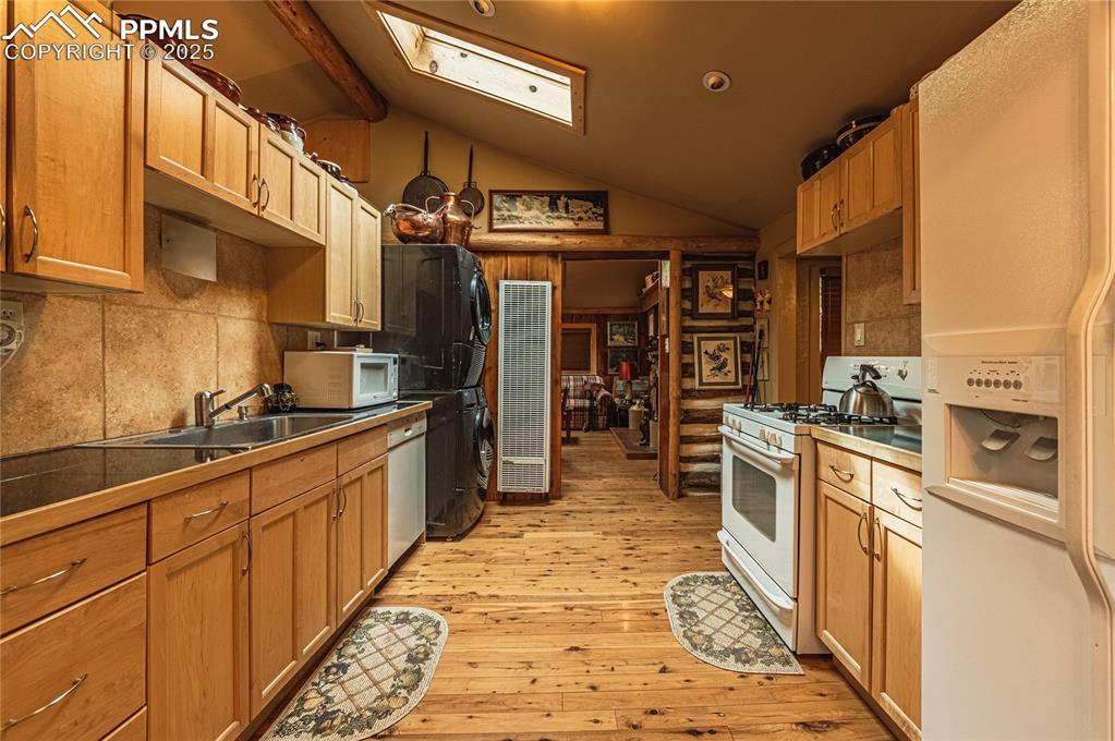 480 Bear Creek Place Colorado Springs CO 80906