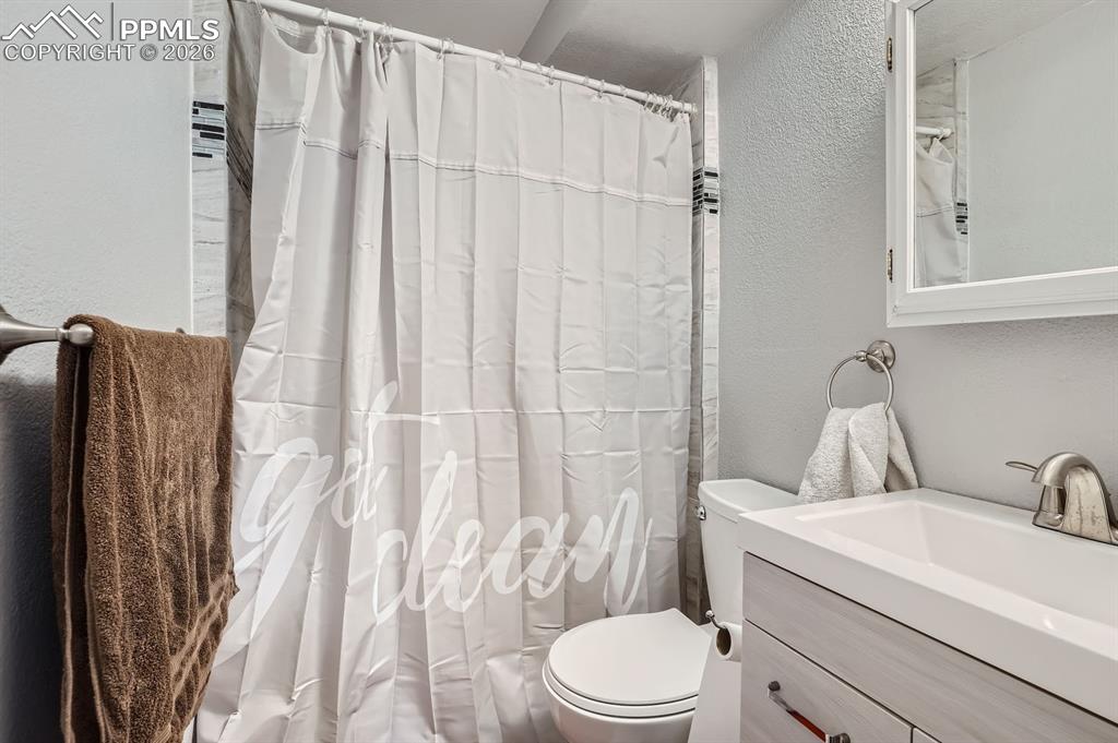 3317 W Bijou Street Colorado Springs CO 80904