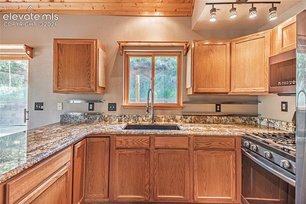 10668 W Highway 24 Green Mountain Falls CO 80819