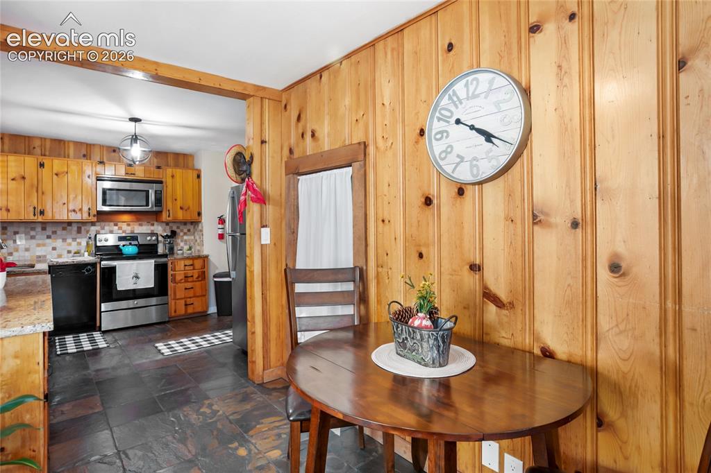 9850 Mohawk Trail Cascade CO 80809