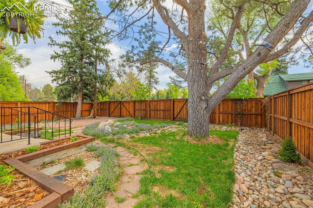 10 Wolfe Avenue Colorado Springs CO 80905