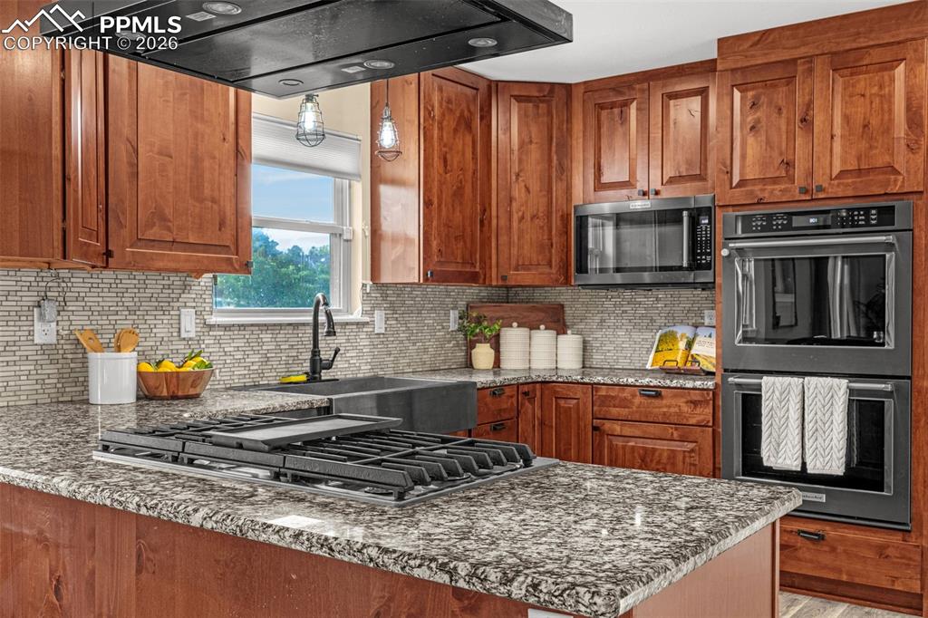 8735 Turnbridge Place Colorado Springs CO 80920