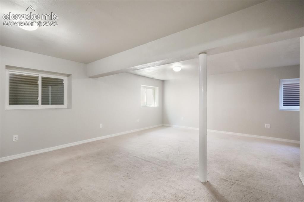 1643 S Canoe Creek Drive Colorado Springs CO 80906