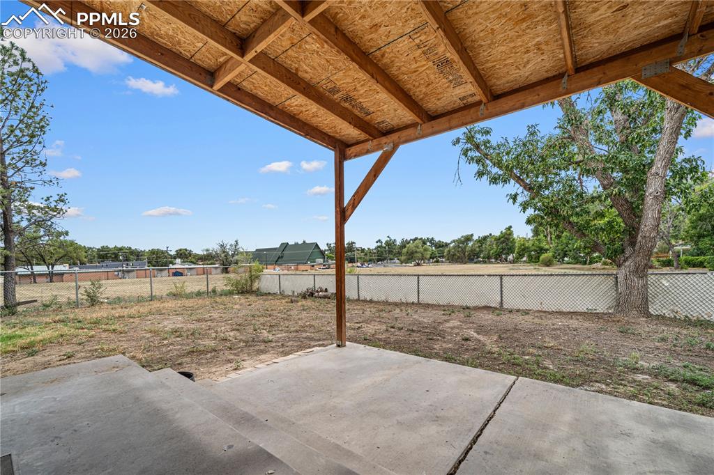 11 Macnaughton Road Pueblo CO 81001