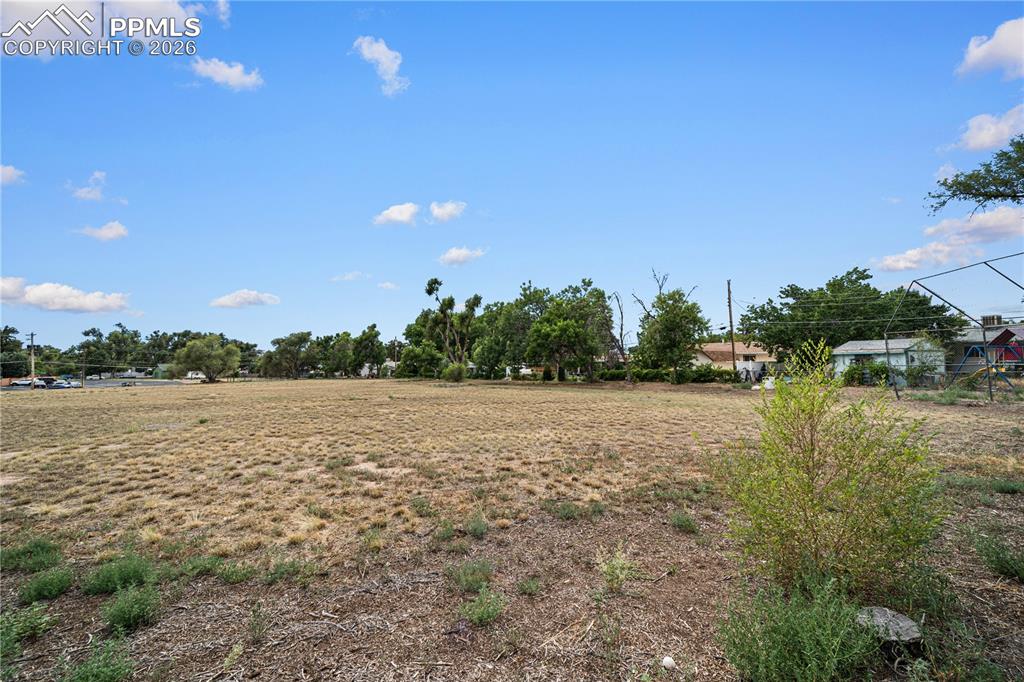 11 Macnaughton Road Pueblo CO 81001
