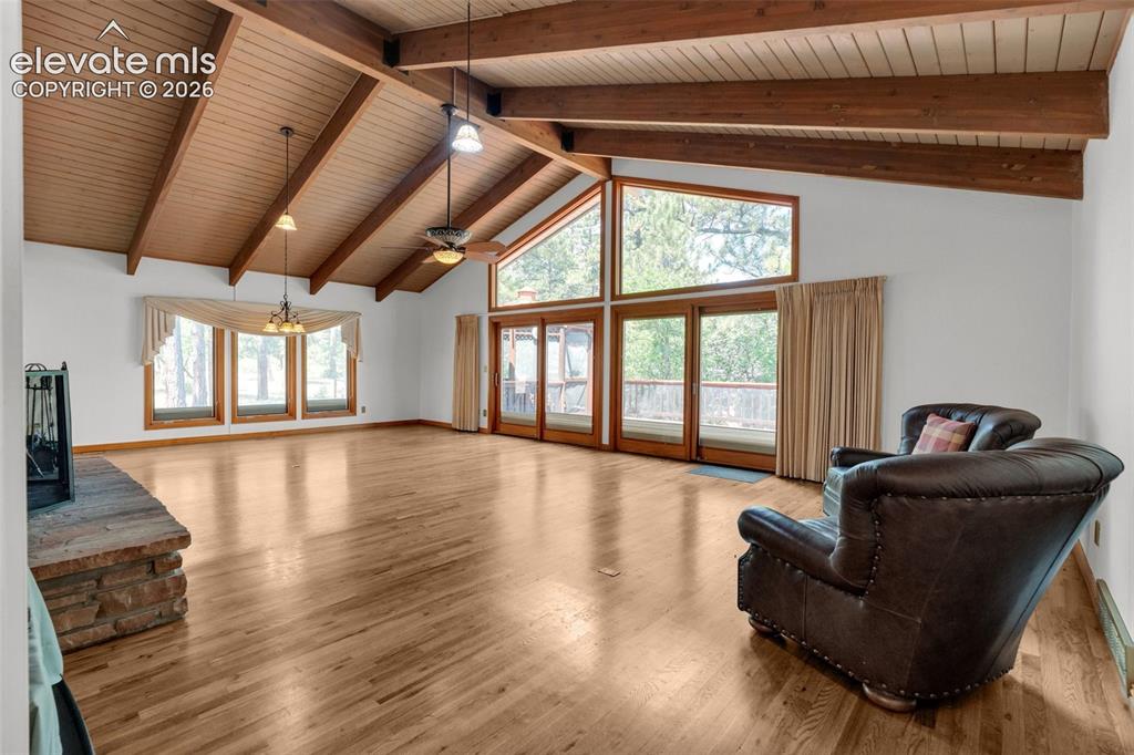 8057 Bannock Drive Larkspur CO 80118