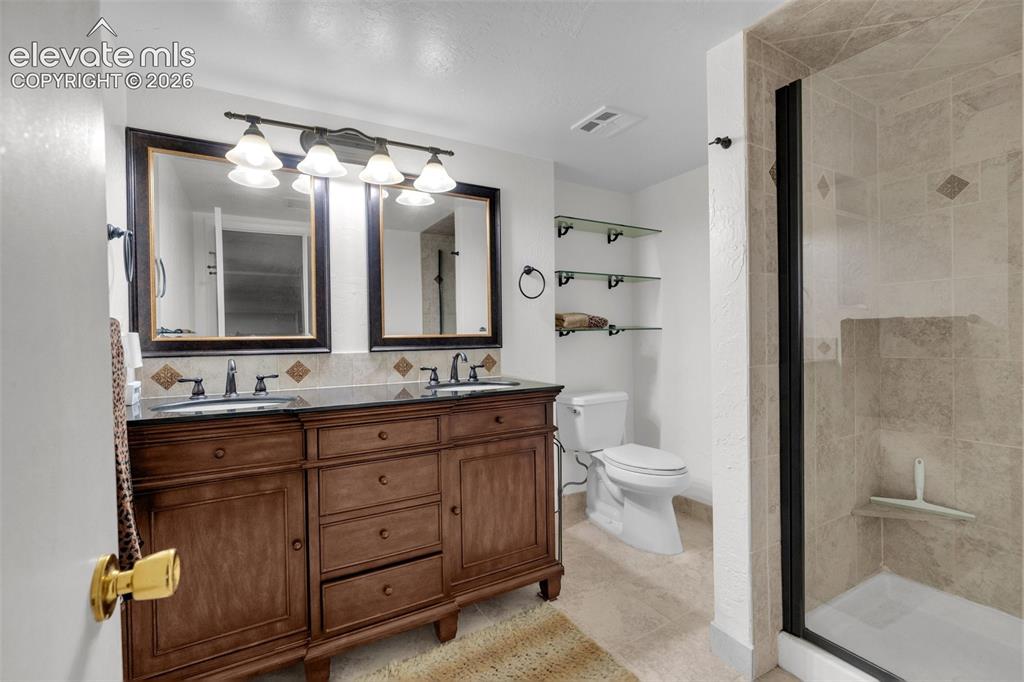8057 Bannock Drive Larkspur CO 80118