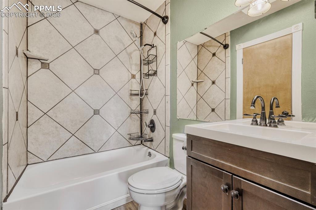 6486 Chantilly Place Colorado Springs CO 80922