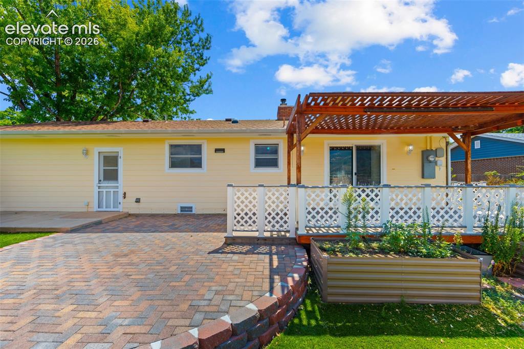 626 Pioneer Lane Colorado Springs CO 80904