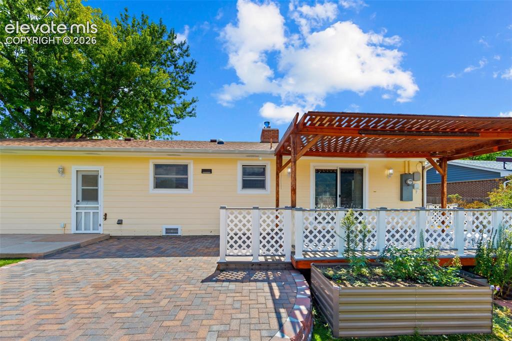 626 Pioneer Lane Colorado Springs CO 80904