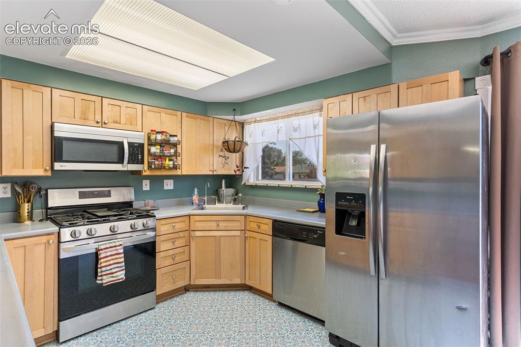 7370 Sugarloaf Terrace Fountain CO 80817