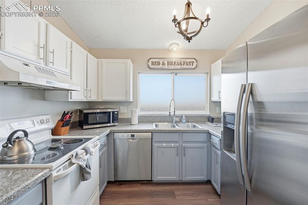 6385 Bismark Road Colorado Springs CO 80922