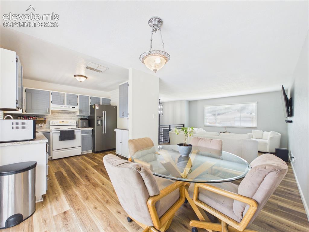 1256 20 1/2 Lane Pueblo CO 81006