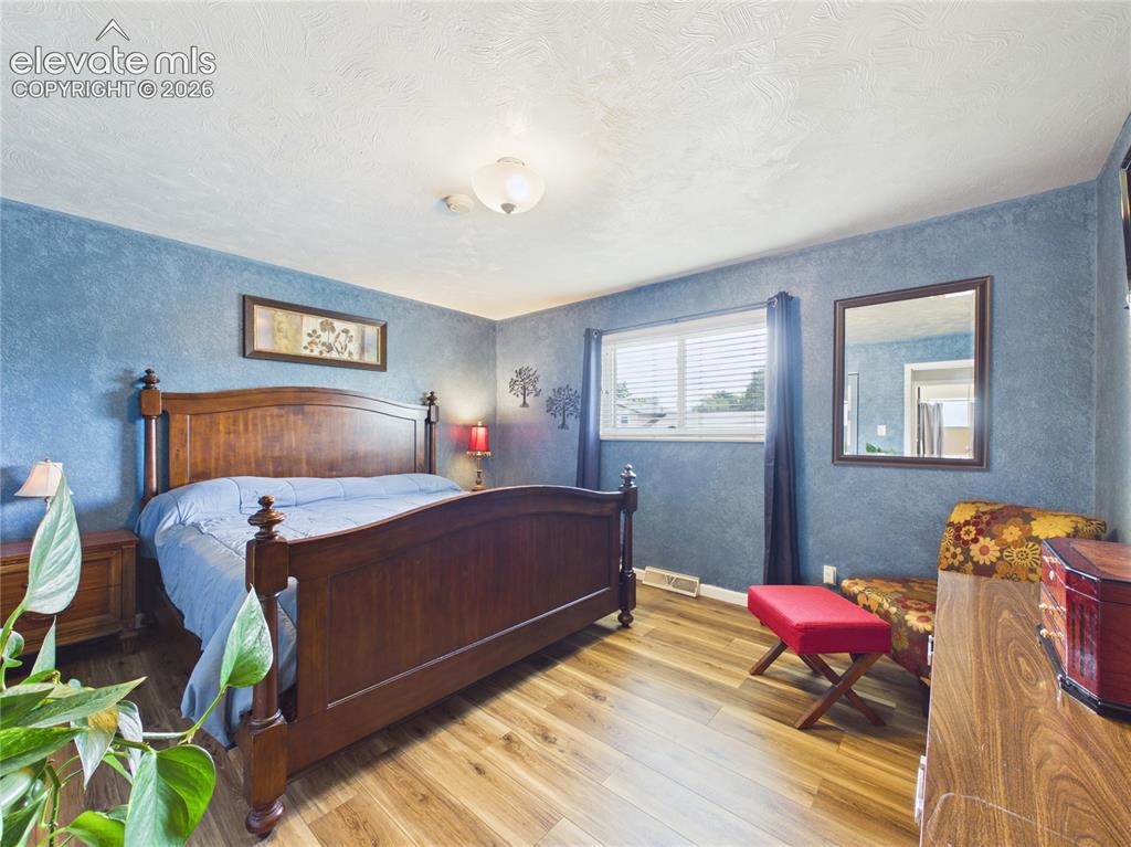 1256 20 1/2 Lane Pueblo CO 81006