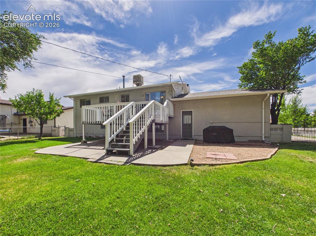 1256 20 1/2 Lane Pueblo CO 81006
