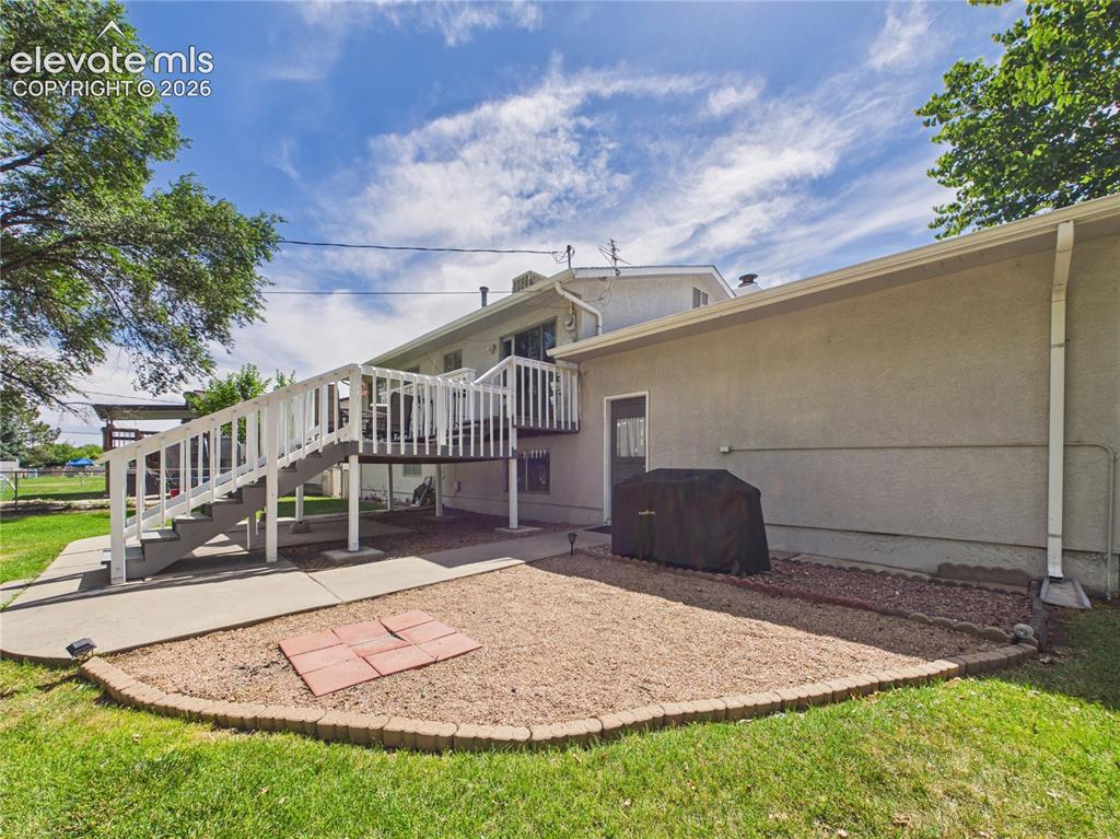 1256 20 1/2 Lane Pueblo CO 81006