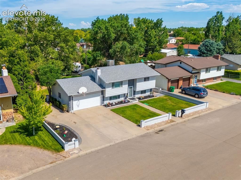 1256 20 1/2 Lane Pueblo CO 81006