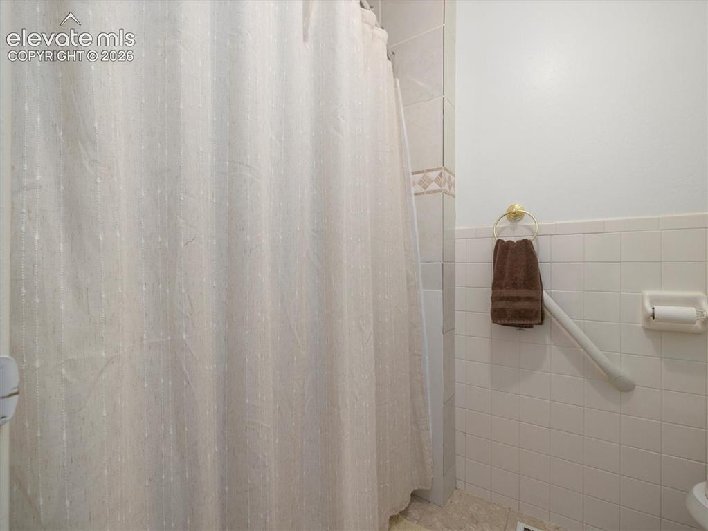 207 Autobee Lane Avondale CO 81022