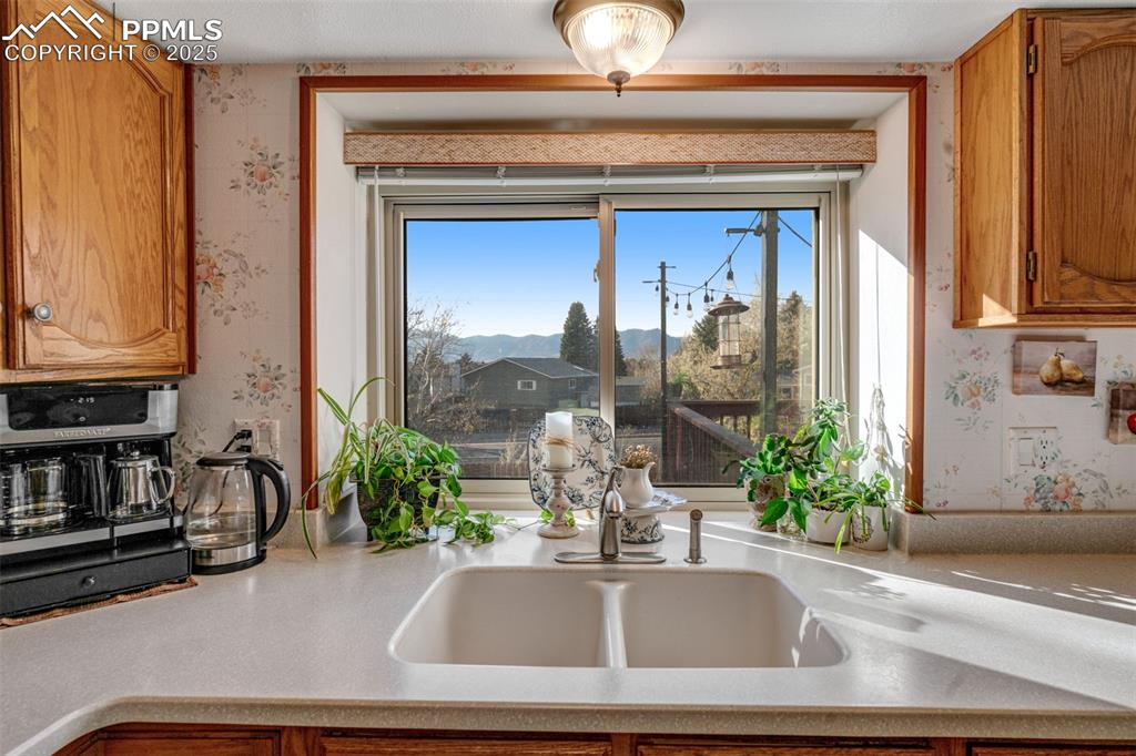 7620 Conifer Drive Colorado Springs CO 80920