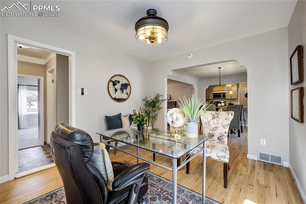609 Cheyenne Boulevard Colorado Springs CO 80905