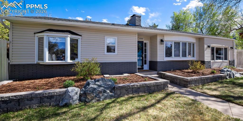609 Cheyenne Boulevard Colorado Springs CO 80905