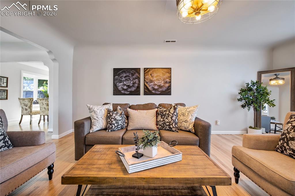609 Cheyenne Boulevard Colorado Springs CO 80905