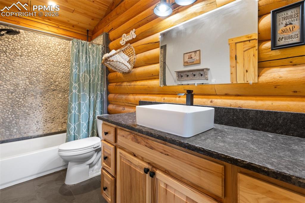 26 Blue Spruce Road Divide CO 80814