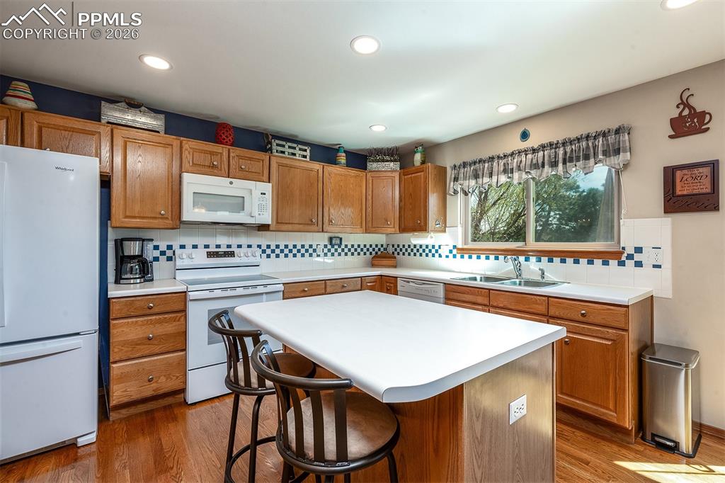 6155 Moorfield Avenue Colorado Springs CO 80919