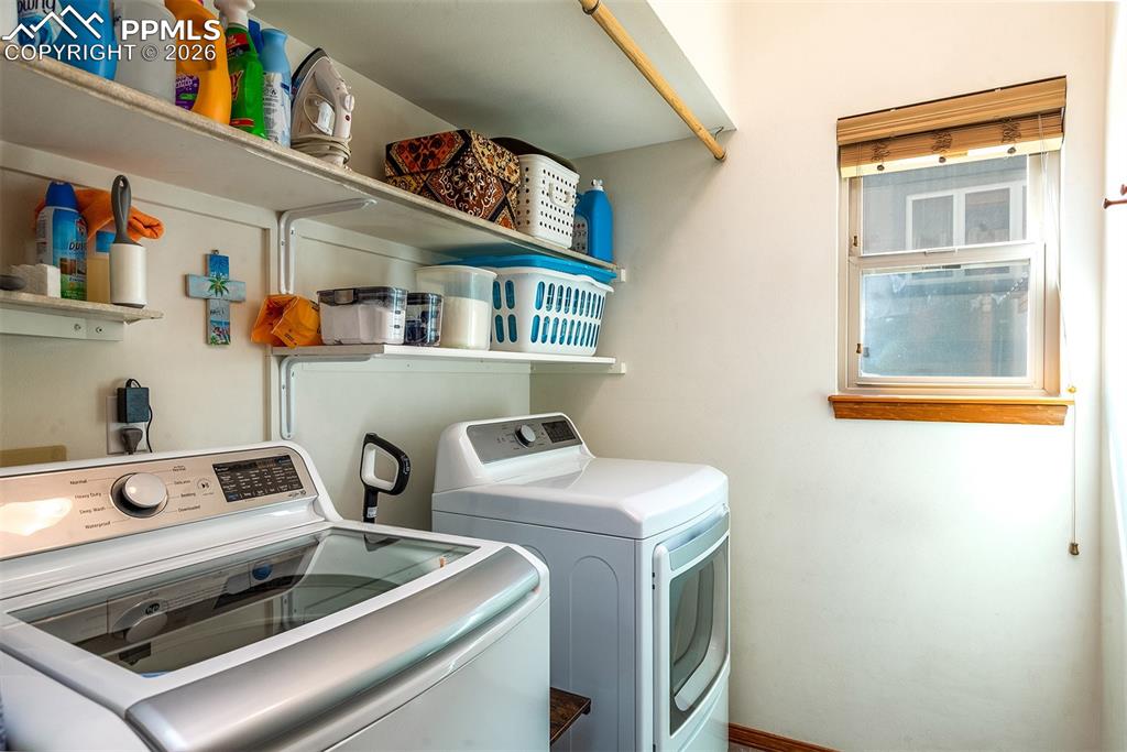 6155 Moorfield Avenue Colorado Springs CO 80919
