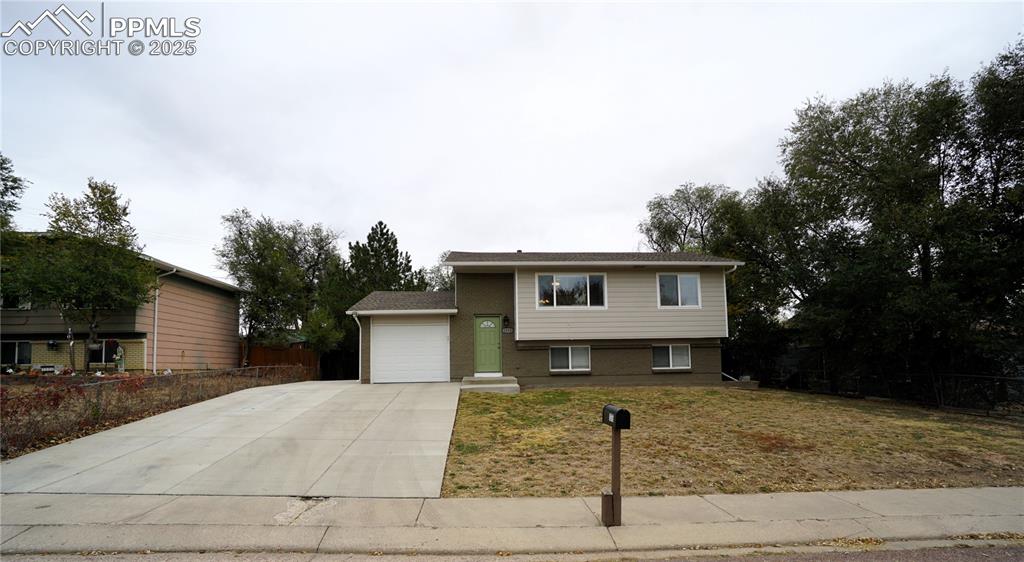 1375 Luna Drive Fountain CO 80817